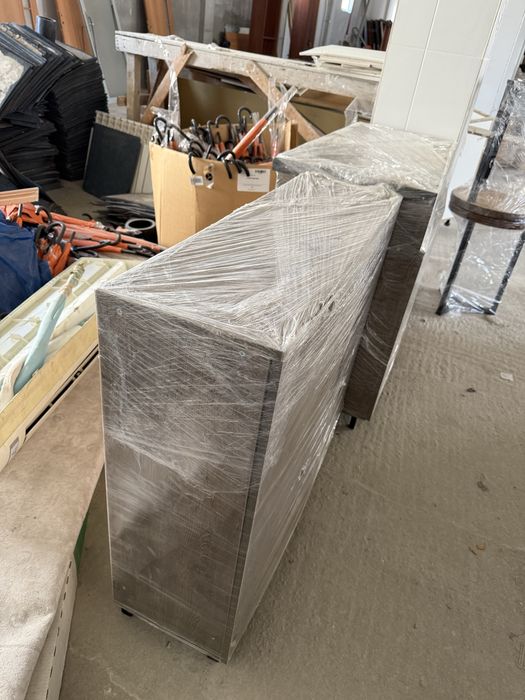 Стелажи с тумбами