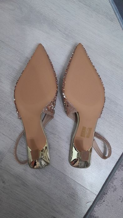 Новые туфли 41 размера