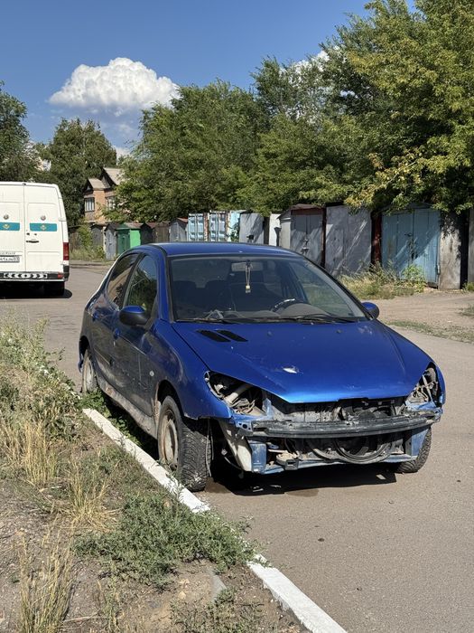 Пежо 206 на запчасти