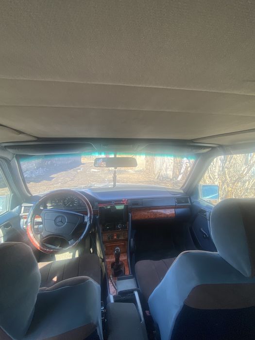 Продам мерседес 124