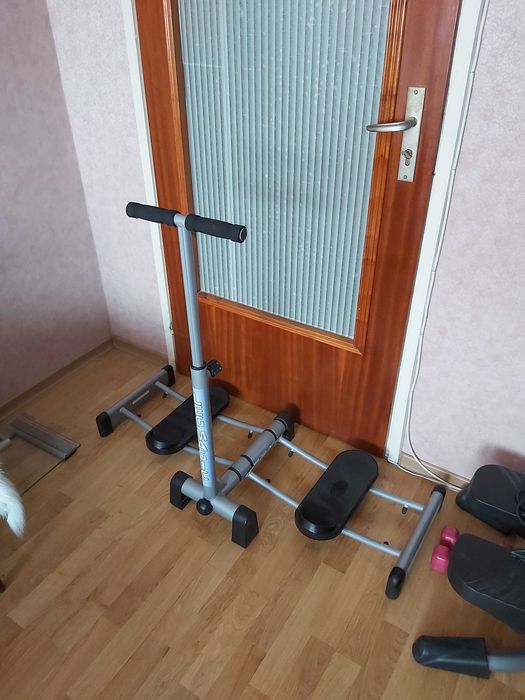 Уред за крака и вътрешната част на  бедрата.