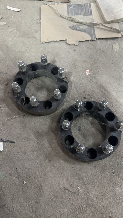 Проставки 3см на внедородник 6x139