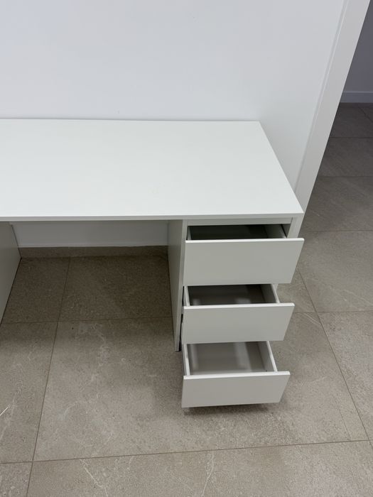 Стол икея отличное состояние