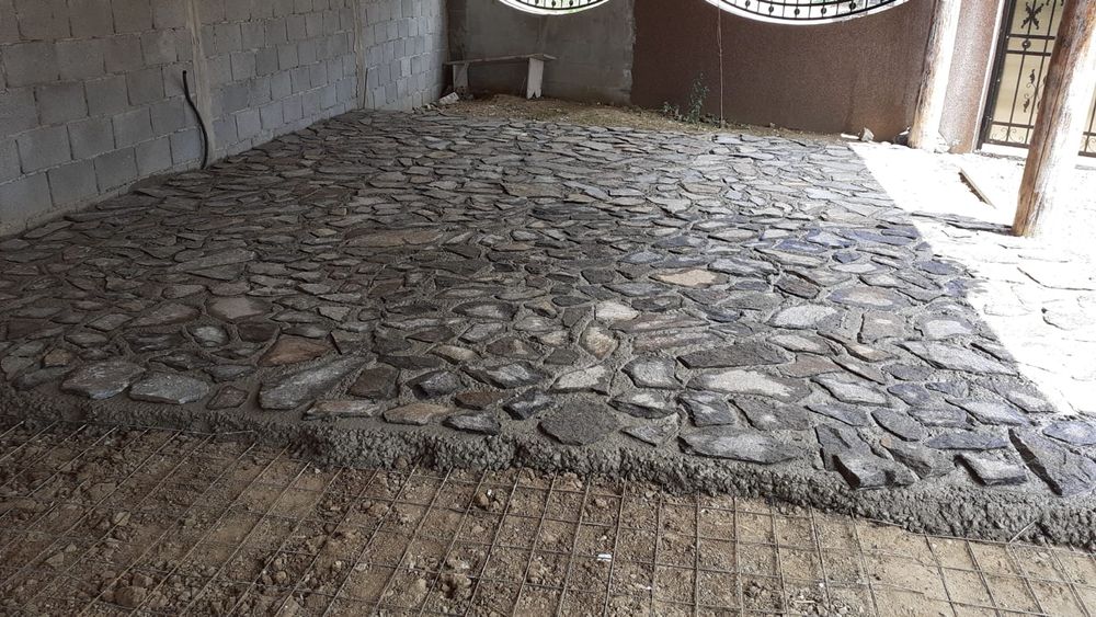 Piatră de placat și pavat