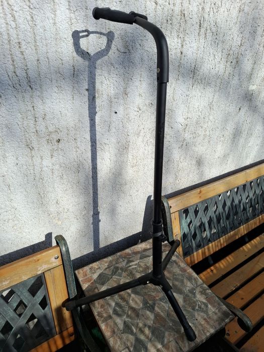 Stativ / trepied chitara