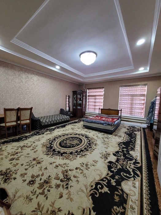 Продается дом. Казы махалля, ор-р кафе Гиждуван