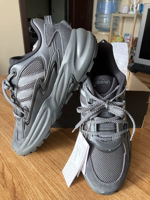 Мъжки оригинални маратонки Adidas Ozwave Surge