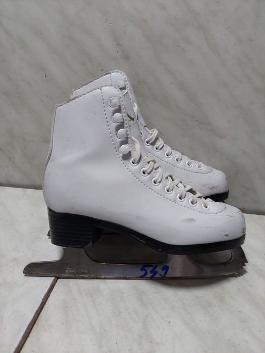Patine gheata 549 patinaj artistic  American marime 33  ( 20,5 cm)