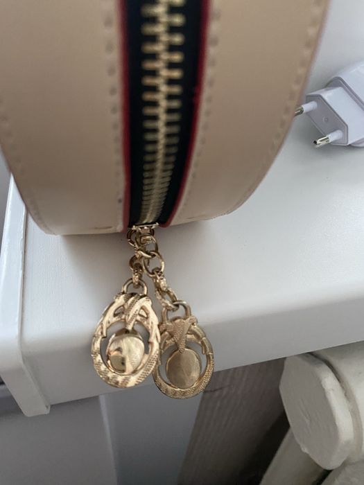 Продам сумочку в хорошем состоянии