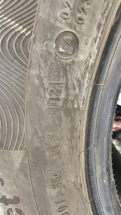 Продам шины Continental