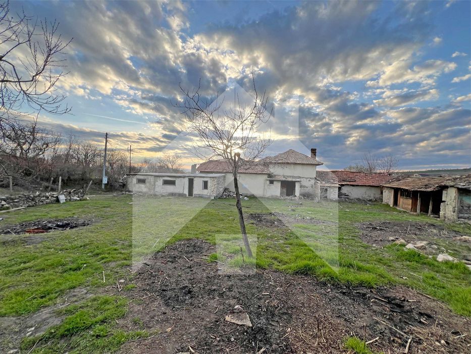 Продава се Къща в Нови пазар - 80 кв.м за 255 €/кв.м - Снимка #16