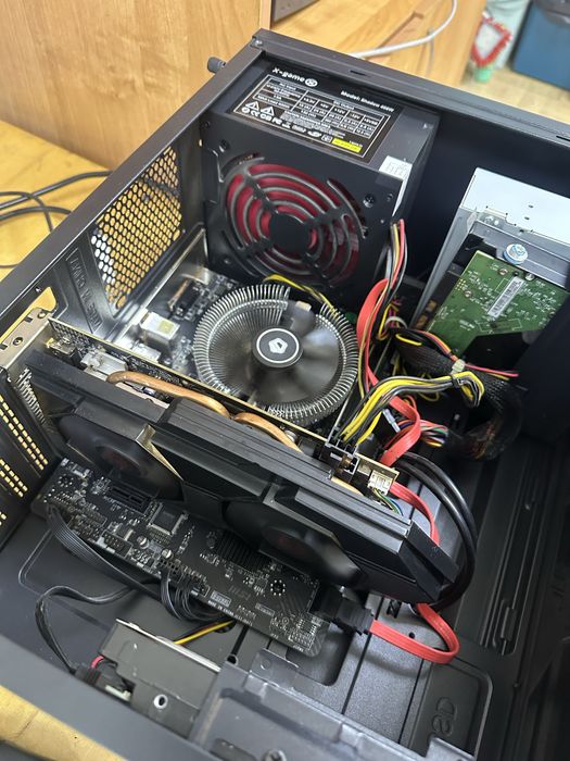 Видеокарта AMD rx580