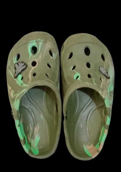 Обувки Asics и Crocs eu31.5