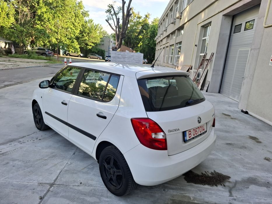 SKODA Fabia 2013 — imagine 4