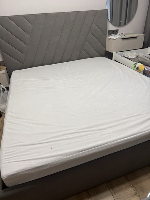 Продам Матрас размер 180*200