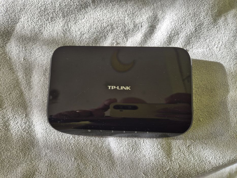 Switch TPlink Gigabit cu  5 porturi
