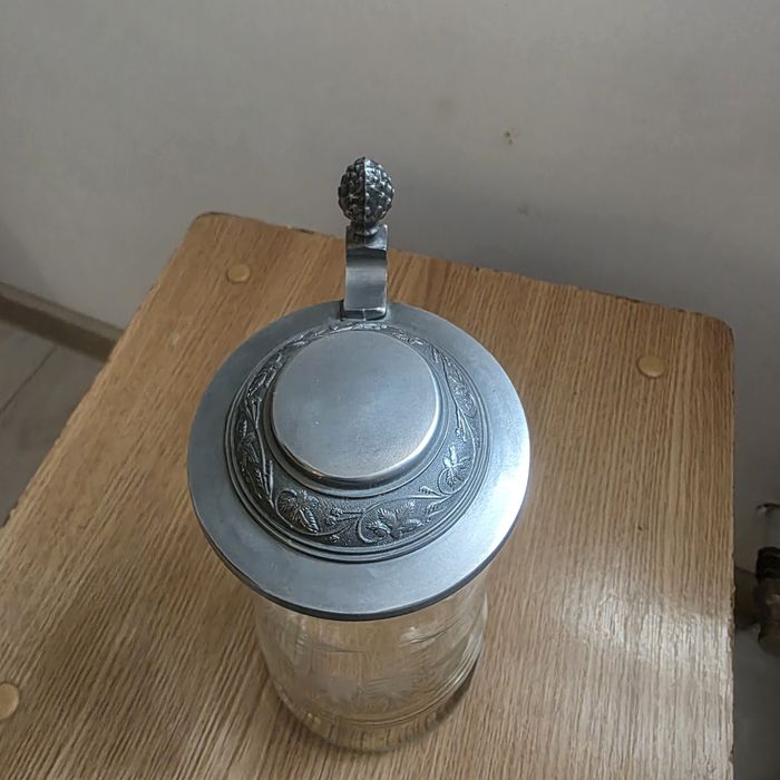 Halba de bere 0,5l sticla cu capac