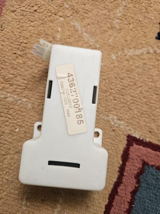 Запчасти на холодильник