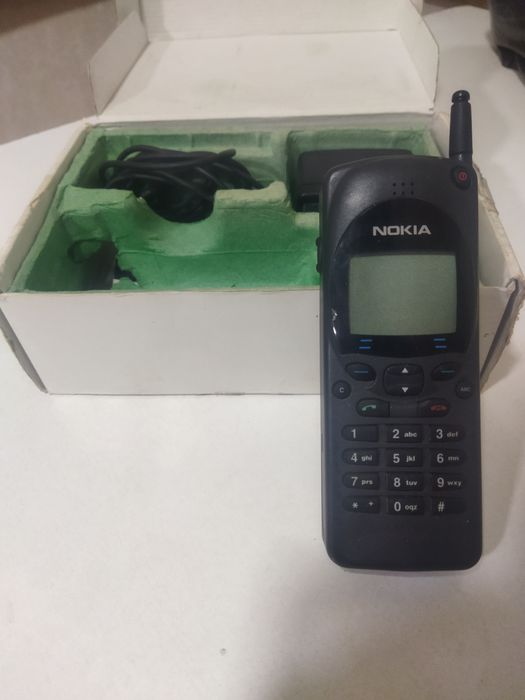 Продаю раритет Nokia 2110