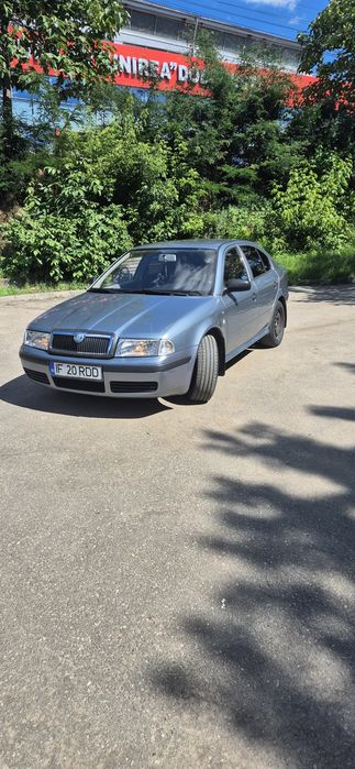 SKODA Octavia 2004