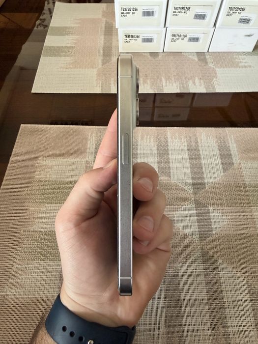 Apple iPhone 15 Pro 256Gb