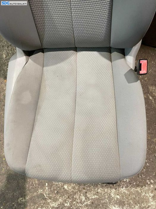 Scaun Textil Gri Dreapta Fata Pasager Volkswagen Passat B6 2005 - 2010 [X2874]