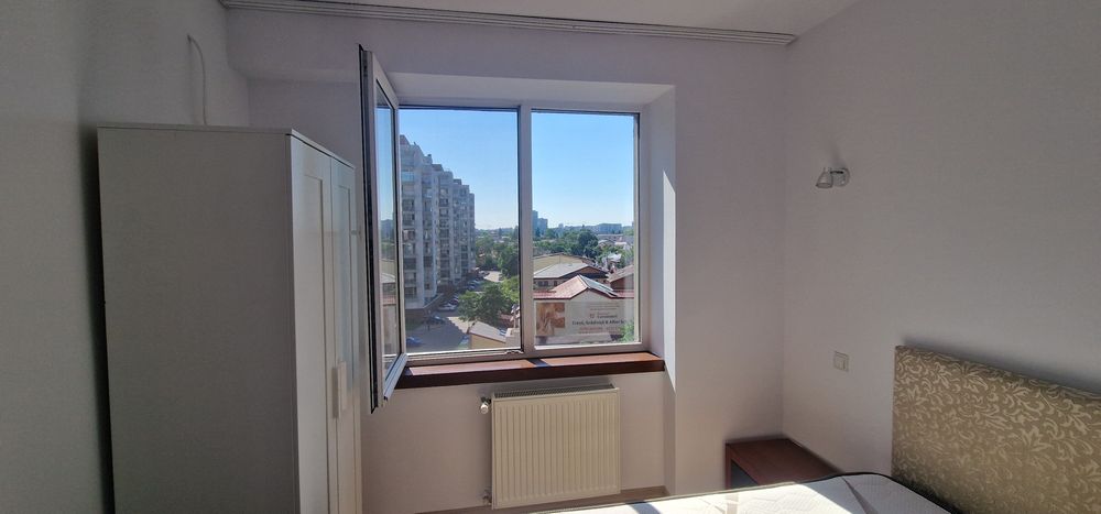 Vând Apartament de 2 camere tip studio în Rose Garden direct proprietar