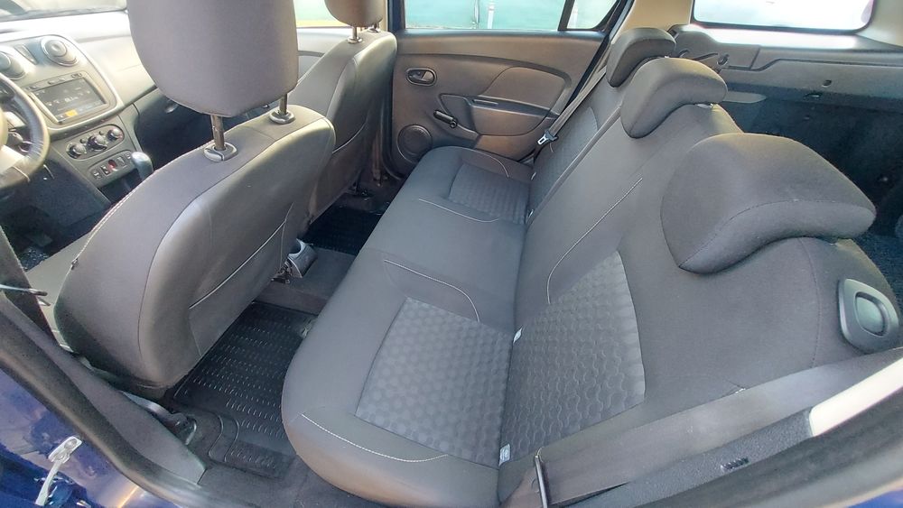 Vând Dacia Logan motor 898.benzina.