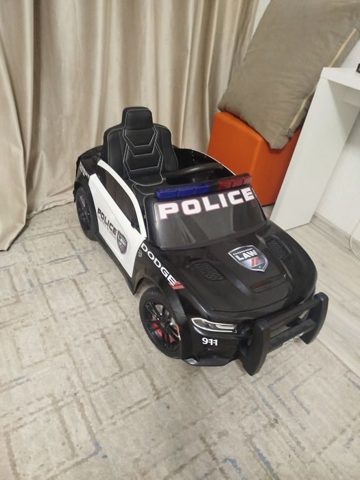 Продам машинку на пульту