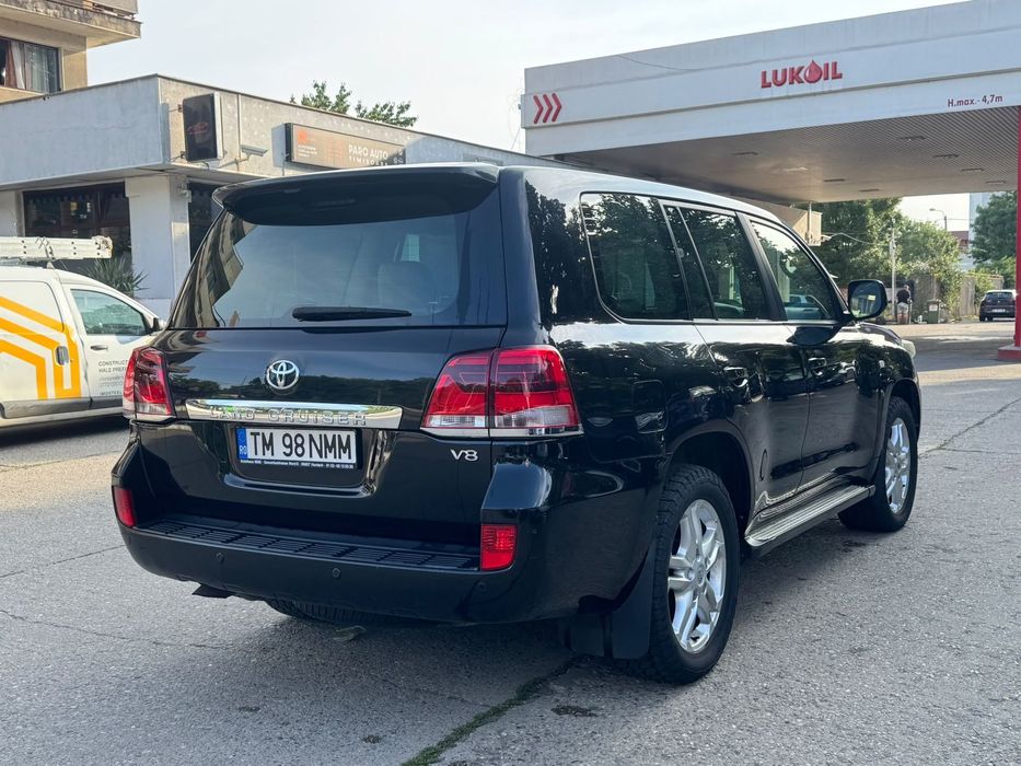 Toyota Land Cruiser Unic Proprietar | V8 Diesel | Full Dotari