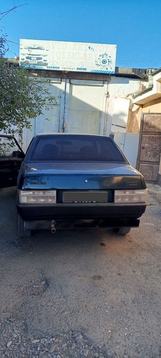 Vaz 21099 zudlik bilan sotiladi