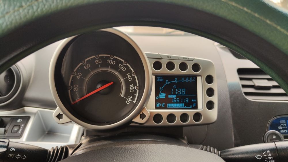 Chevrolet Spark 1.25 MT 2015