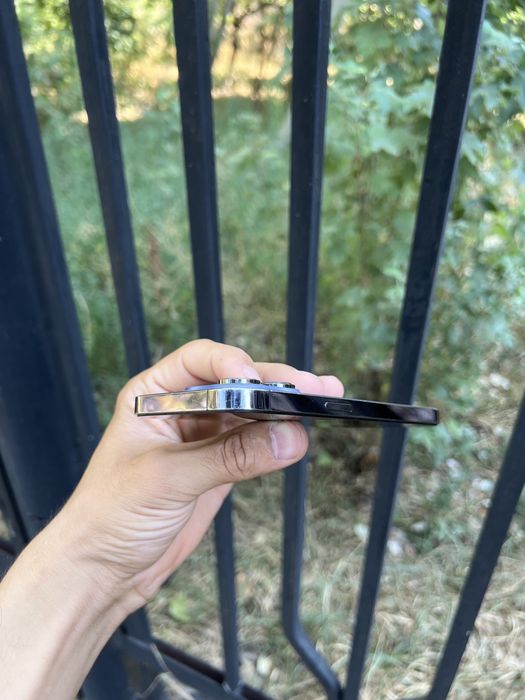 Iphone 14 pro      .