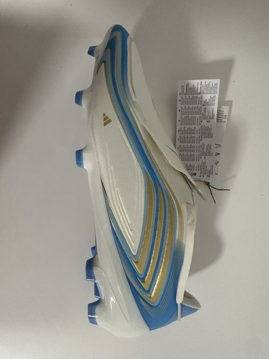Ghete de fotbal f50 messi league fg , noi noute , ghetele nu au fost folosite