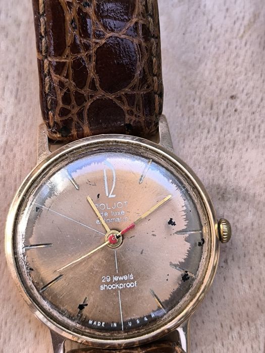 Продам золотые часы. Раритет