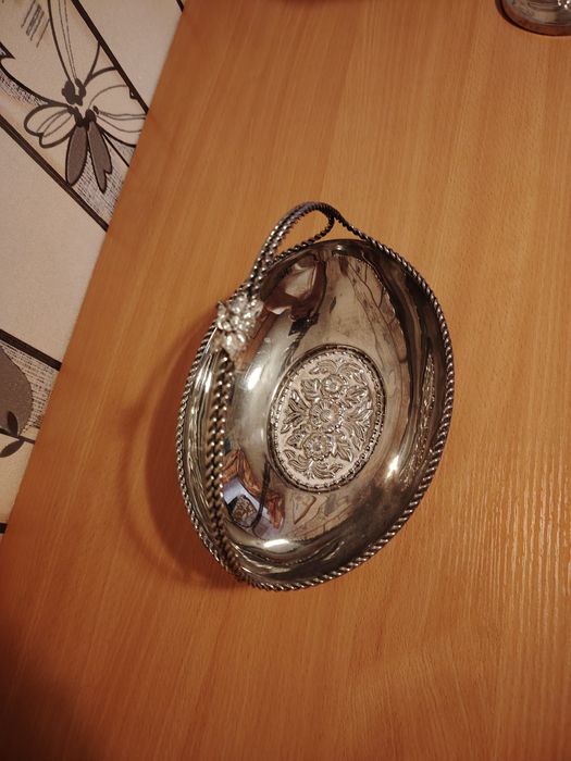 Продам вазочку из мельхиора