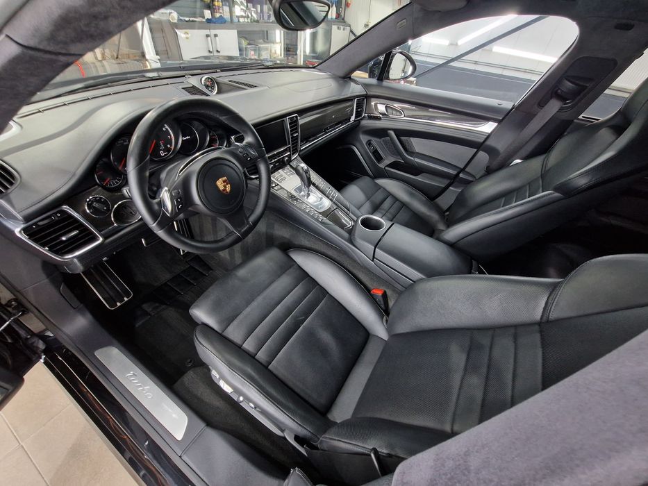 Porsche Panamera 4.8  PDK Turbo