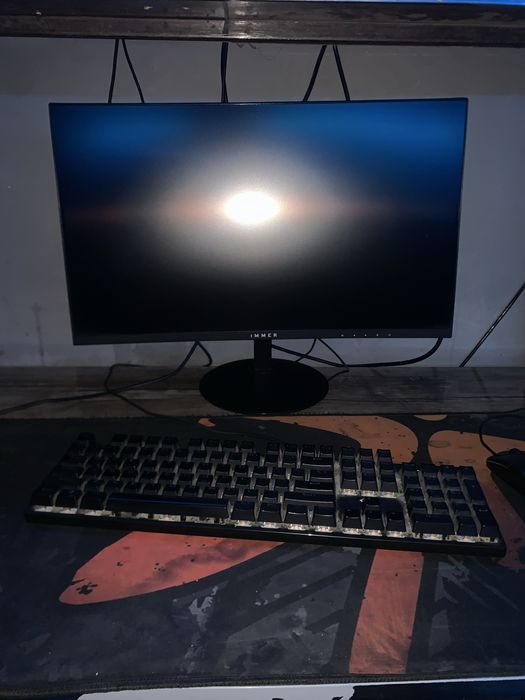 Immer 24 LCD i5 4570 H81 GTX 1050Ti 8GbDDR3