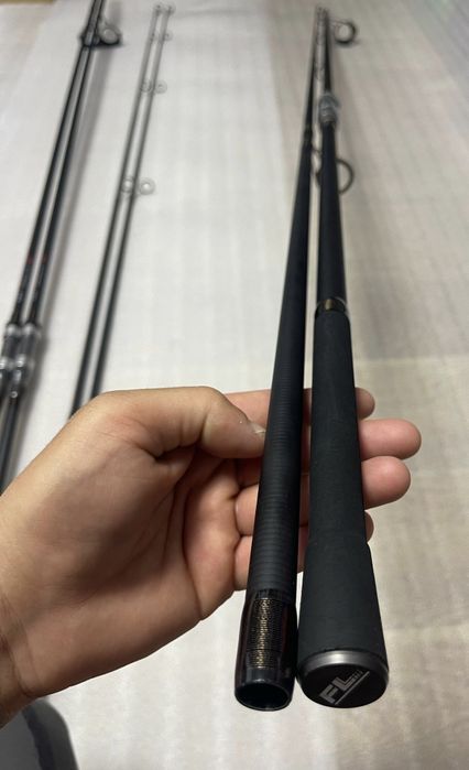 SET 4 Lansete Crap FL Strategist 3.90m/3.75lbs (2 Segmente)