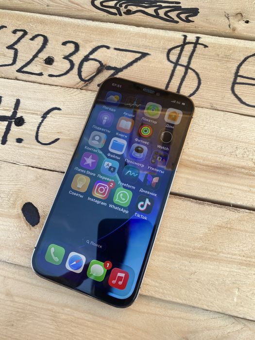 Iphone 12 pro в хорошем состоянии
