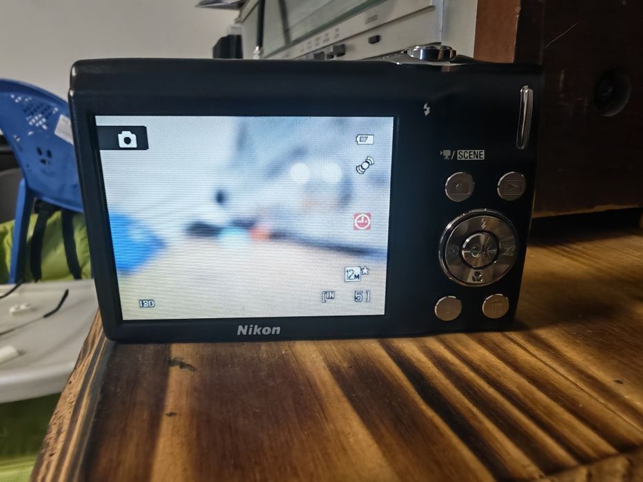 Nikon Coolpix S3000