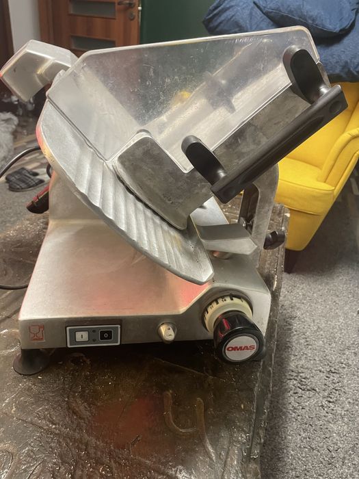 Професионална слайс машина Berkel Omas C-30E