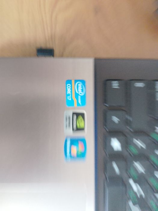 Продам ноутбук ASUS i7