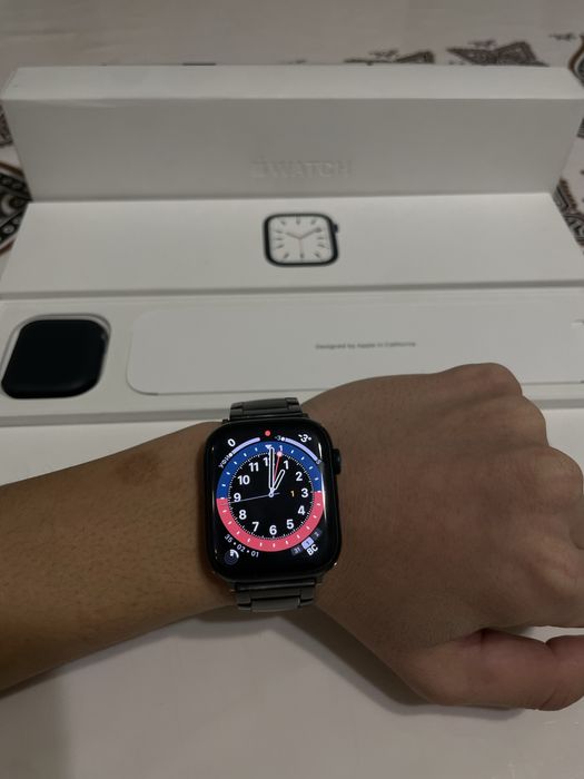 Продам Apple Watch 7 45mm Состояние новый