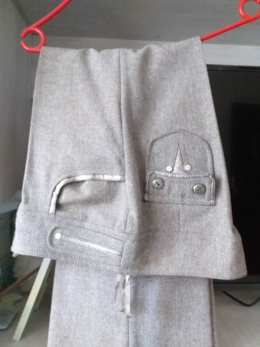 Costum din 3 piese, din stofa mar.38