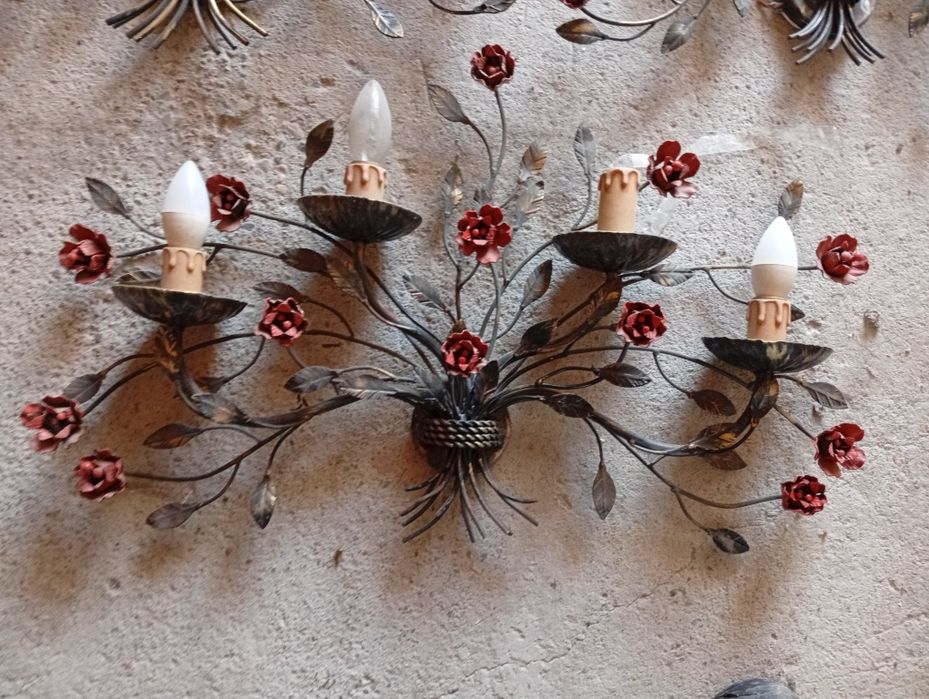 Aplica Set 3 buc fier forjat cu trandafiri  lucrat manual.