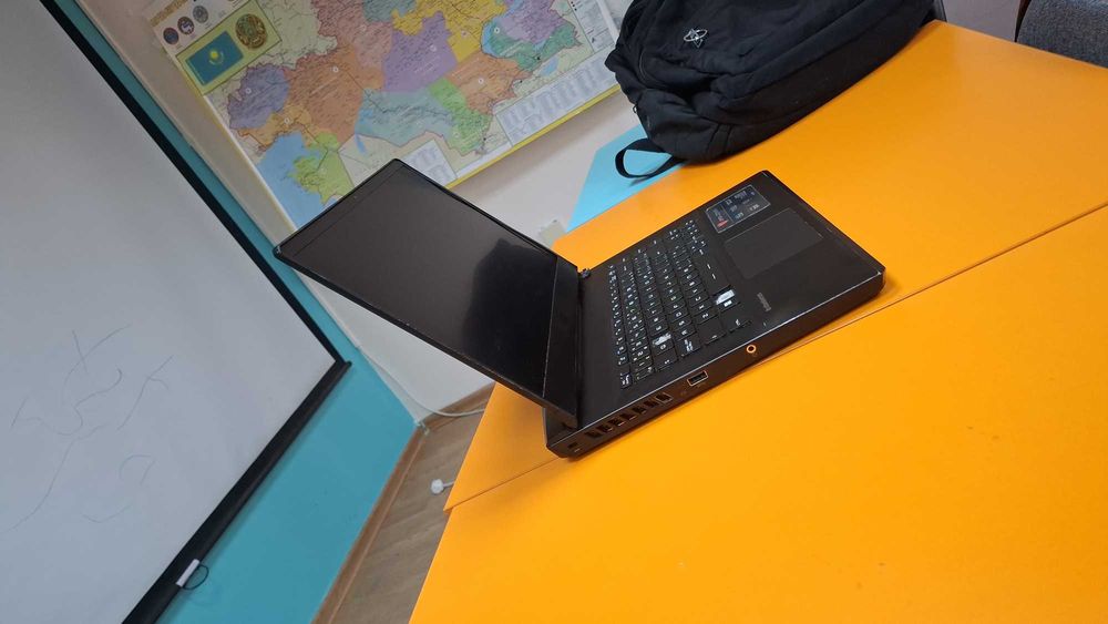 MSI Leopard GP66 NVIDIA RTX 3070 Intel Core i7-11800H