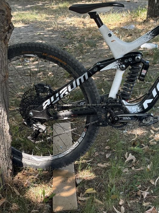 Norco Aurum 7.3 Carbon