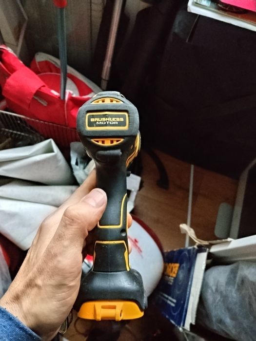DeWalt Autofiletanta dcd 796 made in Uk