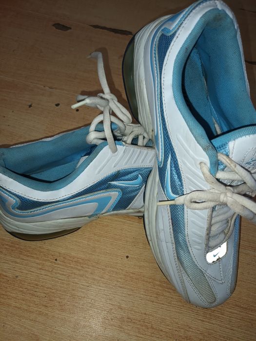 Adidași Nike mărimea 46